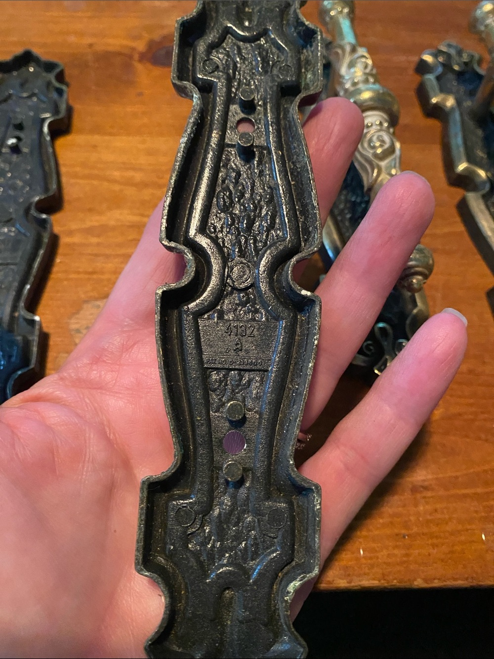 1970’s Brass Drawer Pulls - Ornate Brass Finish. 6 sets. 12 total pieces. - Picture 6 of 6